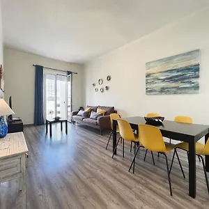  Apartment U-nique Sagrada Familia