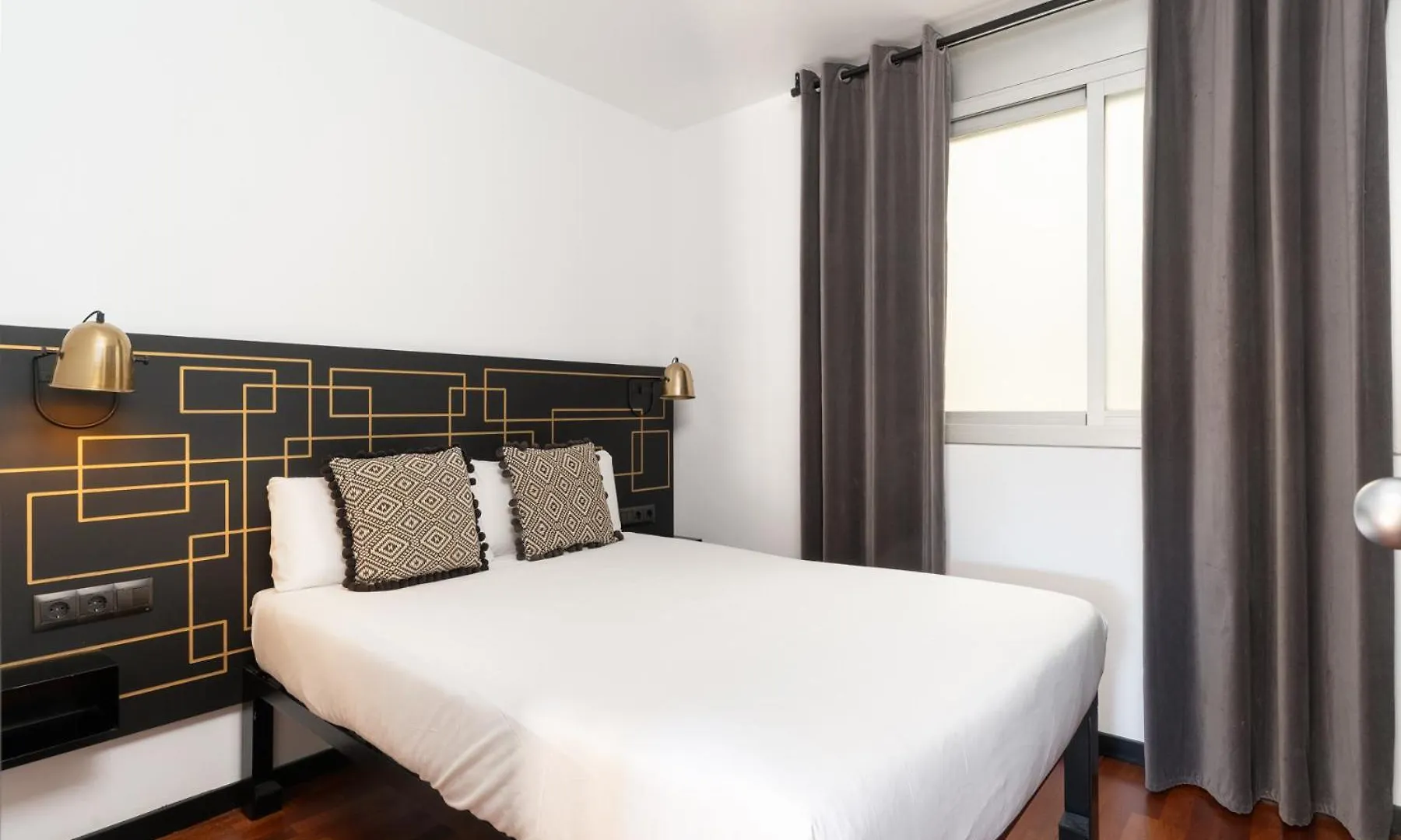 Tsa Sepulveda Apartment Barcelona 0*,  Spain